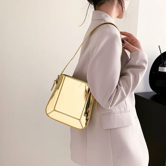 Aura Handtasche