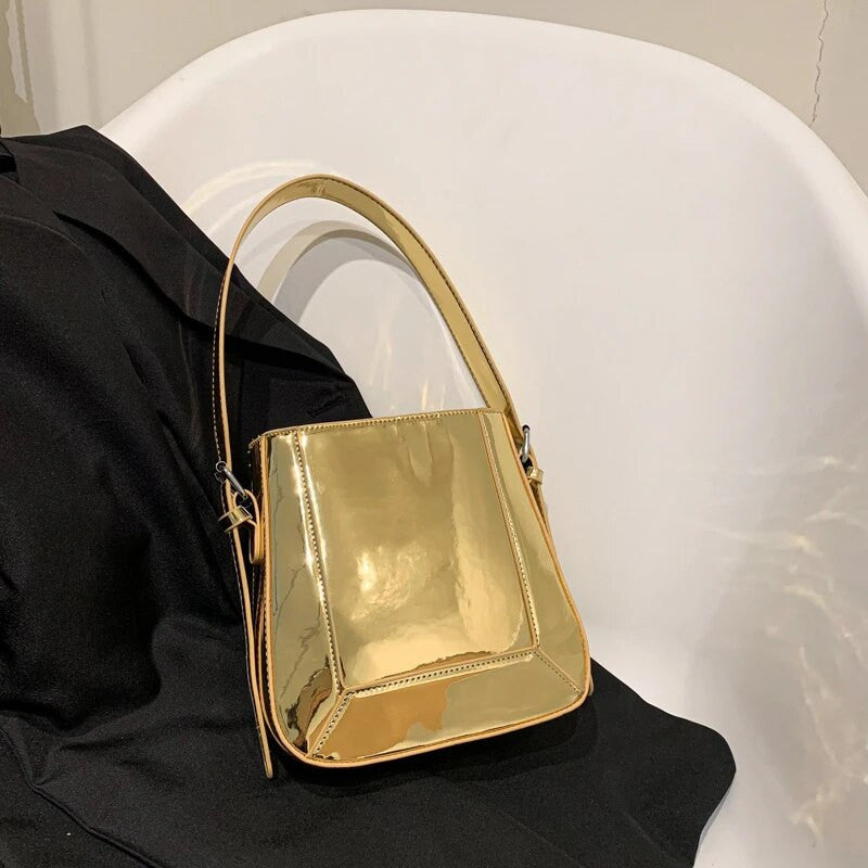 Aura Handtasche