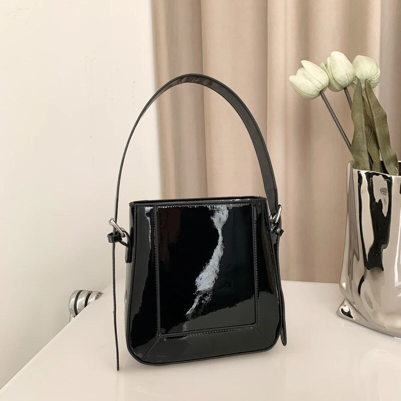 Aura Handtasche