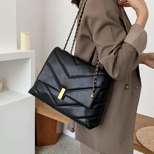 Aurelia Quilted Bag