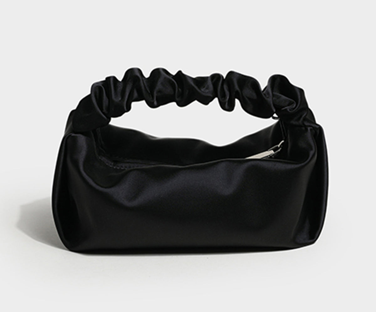 Satin Halbmondtasche